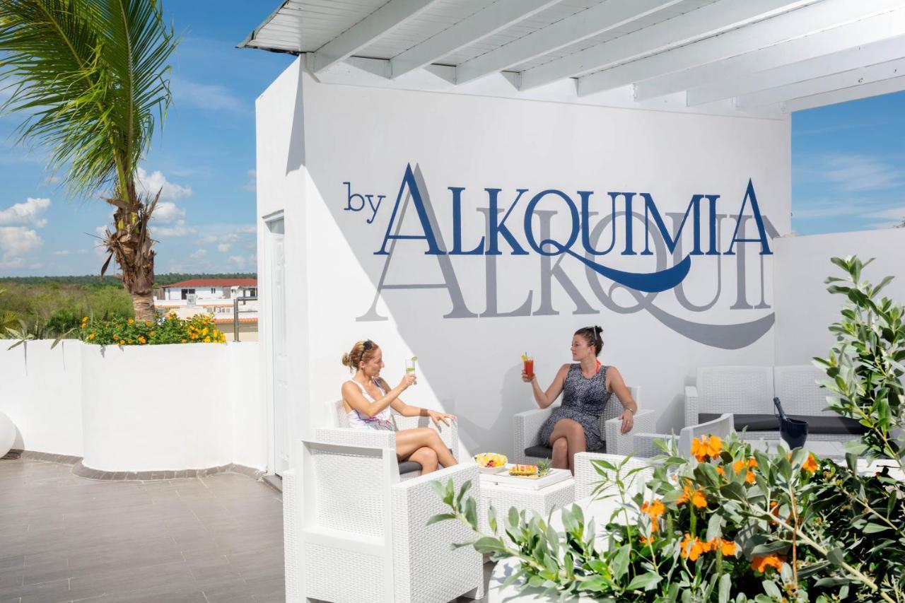 Alkquimia Hotel, Lounge And Bar Bayahibe Extérieur photo