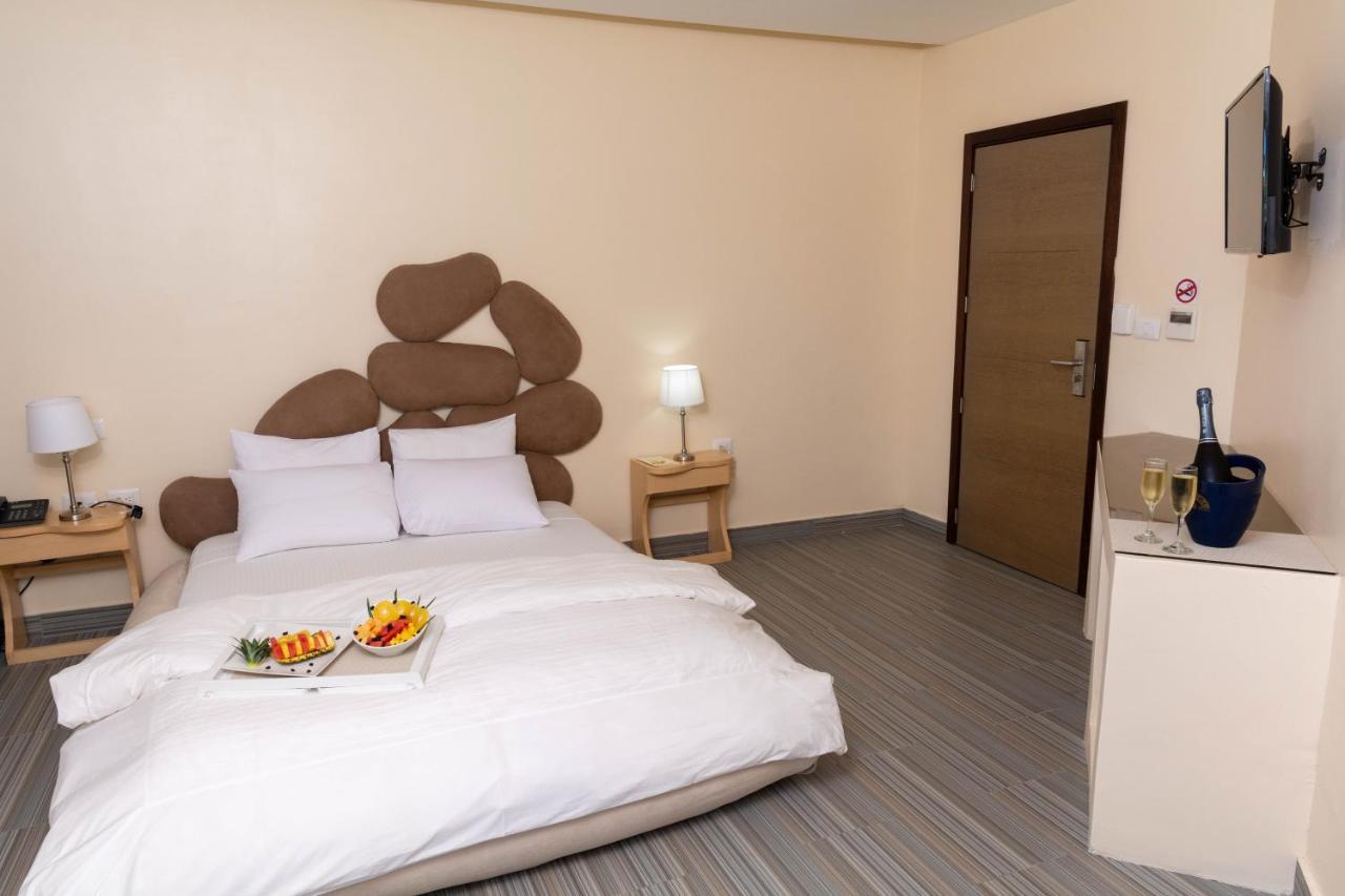 Alkquimia Hotel, Lounge And Bar Bayahibe Extérieur photo